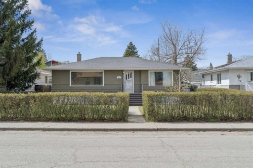 1115 Radnor Avenue Ne, Calgary, AB - Outdoor With Facade