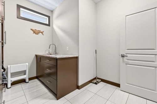 652 Quarry Way Se, Calgary, AB 