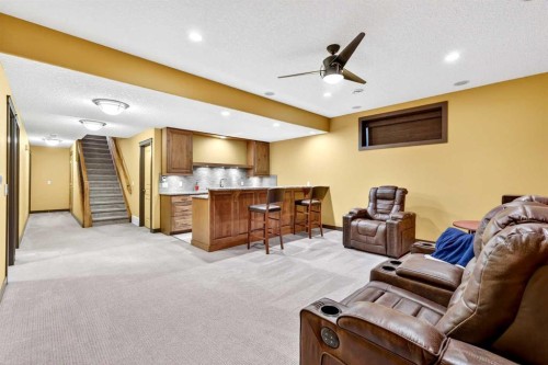 652 Quarry Way Se, Calgary, AB 