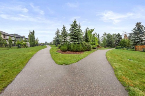 652 Quarry Way Se, Calgary, AB 