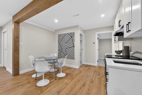 9007 33 Avenue Nw, Calgary, AB 
