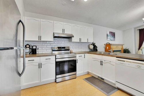 921 Arbour Lake Road Nw, Calgary, AB 