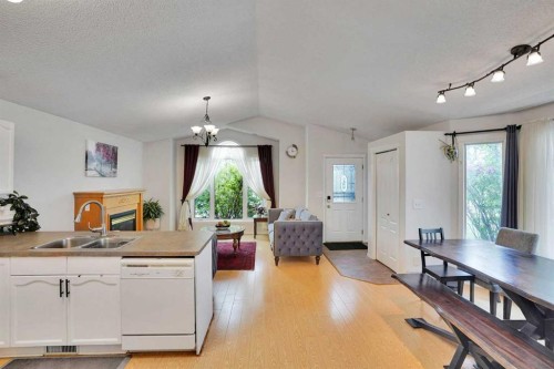 921 Arbour Lake Road Nw, Calgary, AB 