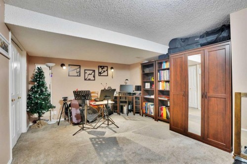 921 Arbour Lake Road Nw, Calgary, AB 