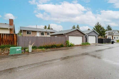 44 Whiteridge Place Ne, Calgary, AB 