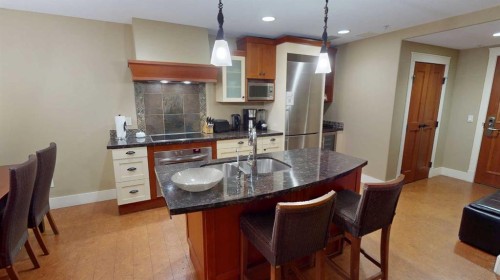 110C-191 Kananaskis Way, Canmore, AB 