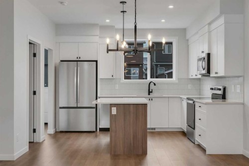 50 Creekview Gardens Sw, Calgary, AB 