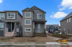 50 Creekview Gardens SWCalgary, AB T2X 4Y1