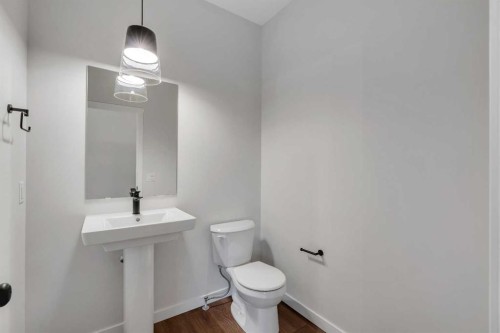 50 Creekview Gardens Sw, Calgary, AB 