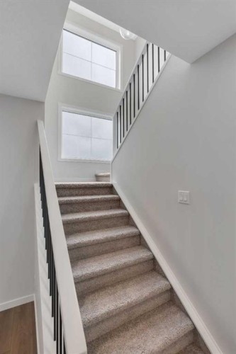 50 Creekview Gardens Sw, Calgary, AB 