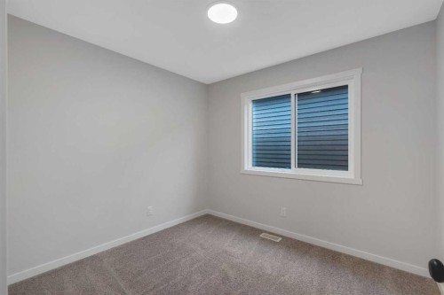 50 Creekview Gardens Sw, Calgary, AB 