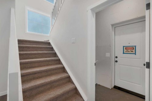 50 Creekview Gardens Sw, Calgary, AB 