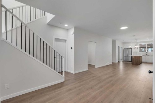 50 Creekview Gardens Sw, Calgary, AB 
