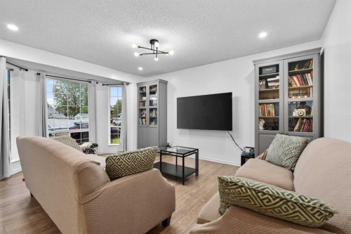 91 Martinwood Court Ne, Calgary, AB 