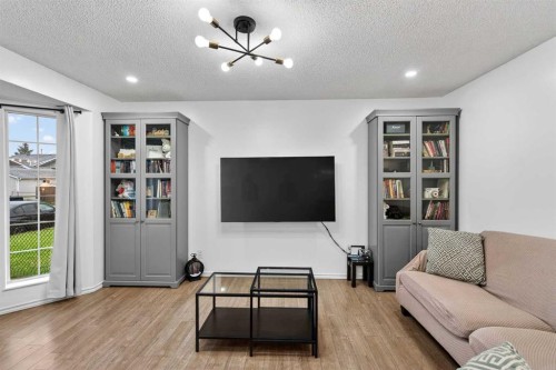 91 Martinwood Court Ne, Calgary, AB 