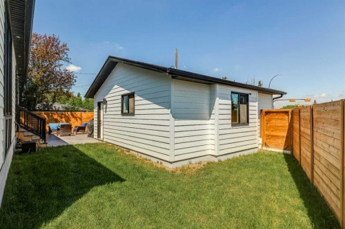 3004 Hampton Crescent Sw, Calgary, AB 