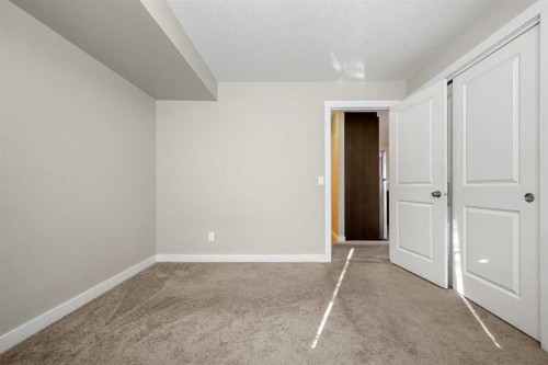193-300 Marina Drive, Chestermere, AB - Indoor Photo Showing Other Room