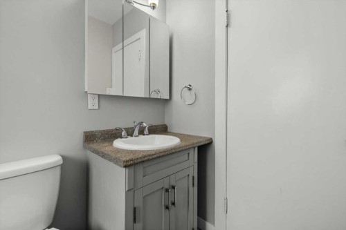 1615 22A Street Nw, Calgary, AB 
