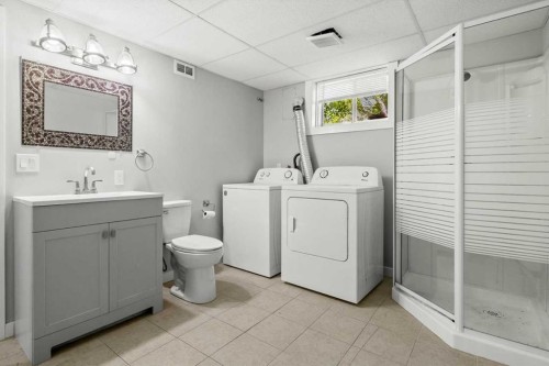 1615 22A Street Nw, Calgary, AB 