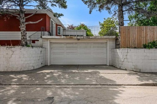1615 22A Street Nw, Calgary, AB 