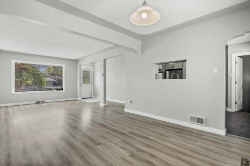 1615 22A Street Nw, Calgary, AB 