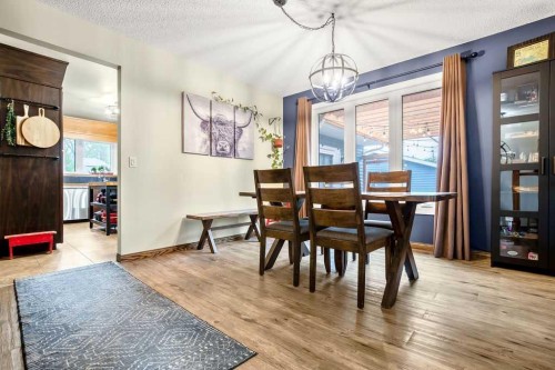 723 5 Avenue Sw, High River, AB - Indoor Photo Showing Dining Room