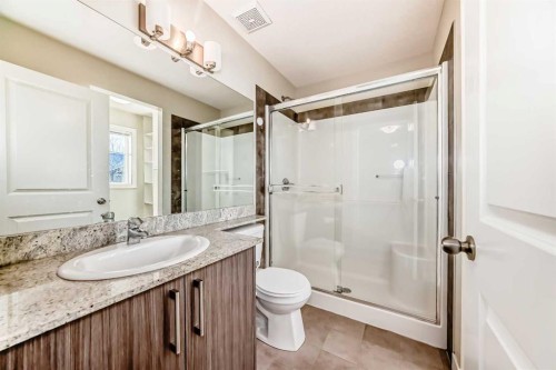 115-300 Marina Drive, Chestermere, AB - Indoor Photo Showing Bathroom