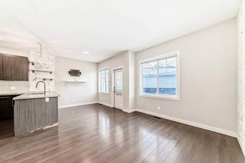 115-300 Marina Drive, Chestermere, AB - Indoor Photo Showing Kitchen