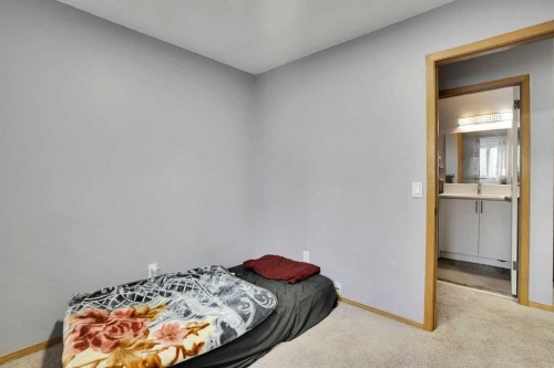 133 Martinglen Way Ne, Calgary, AB - Indoor Photo Showing Bedroom