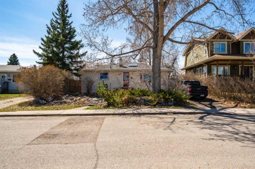 4627 29 Avenue Nw, Calgary, AB - Outdoor