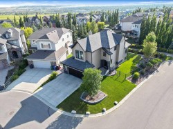 41 Drake Landing Crescent Okotoks, AB T1S 0E7