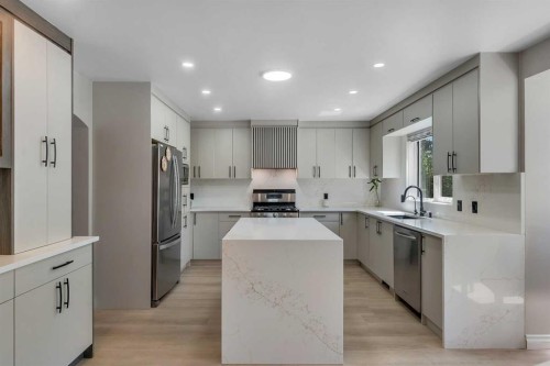 33 Edgevalley Way Nw, Calgary, AB 