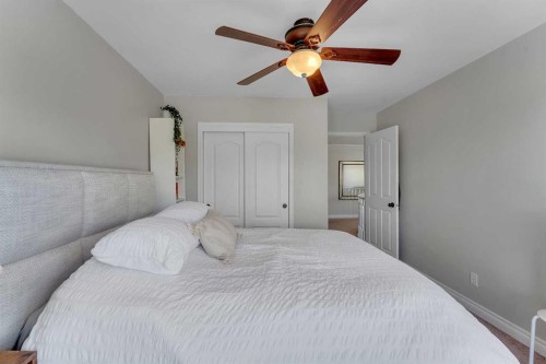 33 Edgevalley Way Nw, Calgary, AB 