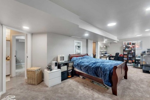 33 Edgevalley Way Nw, Calgary, AB 