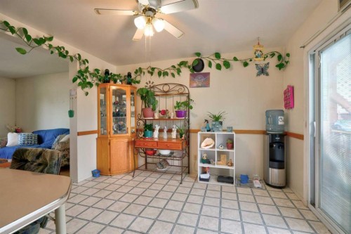 517 55 Avenue West, Claresholm, AB - Indoor Photo Showing Other Room