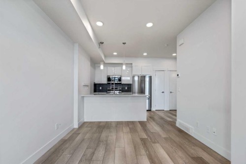 19645 48 Street Se, Calgary, AB - Indoor Photo Showing Kitchen