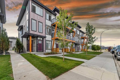 19645 48 Street Se, Calgary, AB - Outdoor With Facade