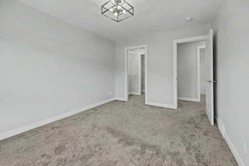 142 Sovereign Common Sw, Calgary, AB - Indoor Photo Showing Other Room