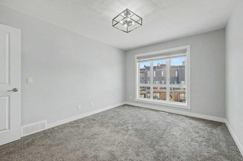 142 Sovereign Common Sw, Calgary, AB - Indoor Photo Showing Other Room