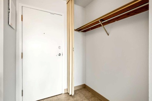906-221 6 Avenue Se, Calgary, AB - Indoor