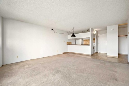 906-221 6 Avenue Se, Calgary, AB - Indoor Photo Showing Other Room