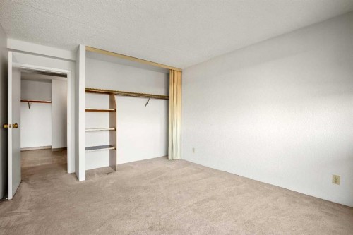 906-221 6 Avenue Se, Calgary, AB - Indoor Photo Showing Other Room