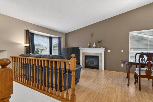156 Rivercroft Close Se, Calgary, AB 