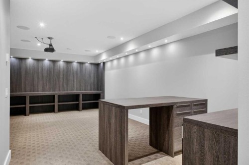 2415 25 Street Sw, Calgary, AB 