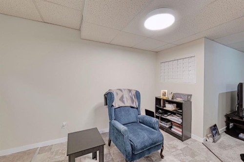 70 Elizabeth Way Se, Airdrie, AB 