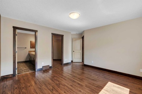 289 Riverwood Crescent, Diamond Valley, AB 