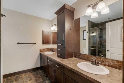 289 Riverwood Crescent, Diamond Valley, AB 