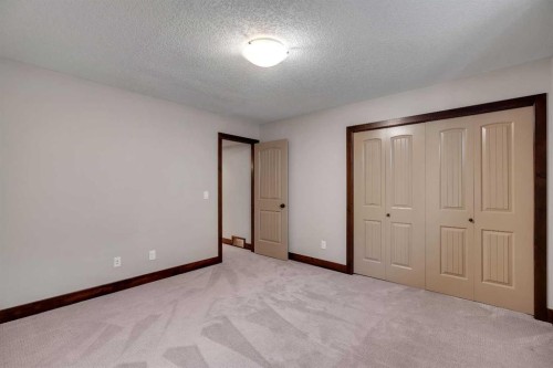 289 Riverwood Crescent, Diamond Valley, AB 