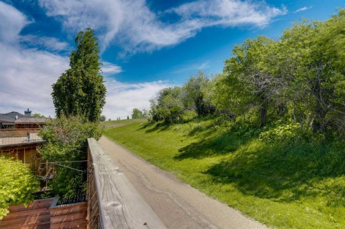 289 Riverwood Crescent, Diamond Valley, AB 