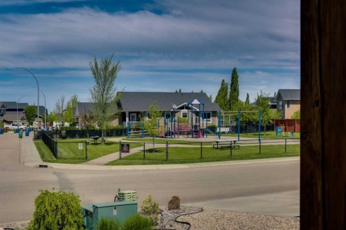 289 Riverwood Crescent, Diamond Valley, AB 